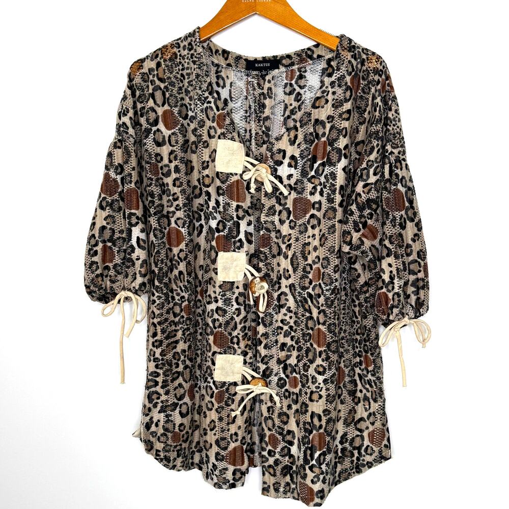 Kactus Leopard Print Button Front Top - image 1
